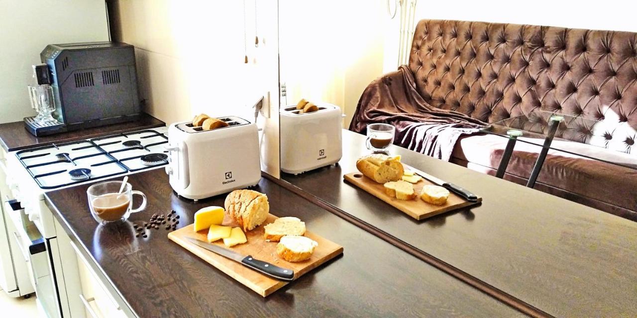 Alex Apartment Сеть апартаментов Бесконтактное заселение 24-7 Полтава Экстерьер фото