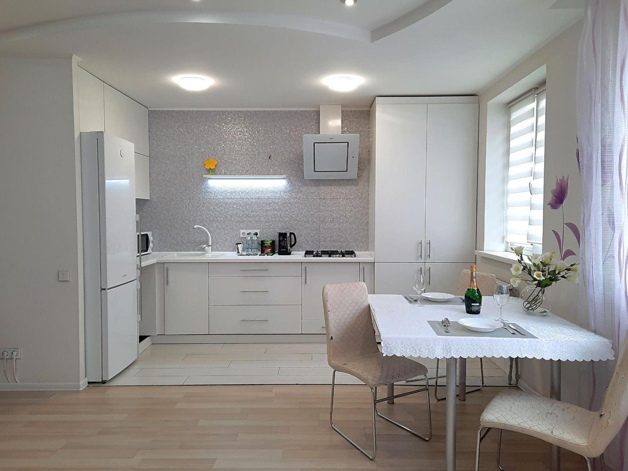 Alex Apartment Сеть апартаментов Бесконтактное заселение 24-7 Полтава Экстерьер фото