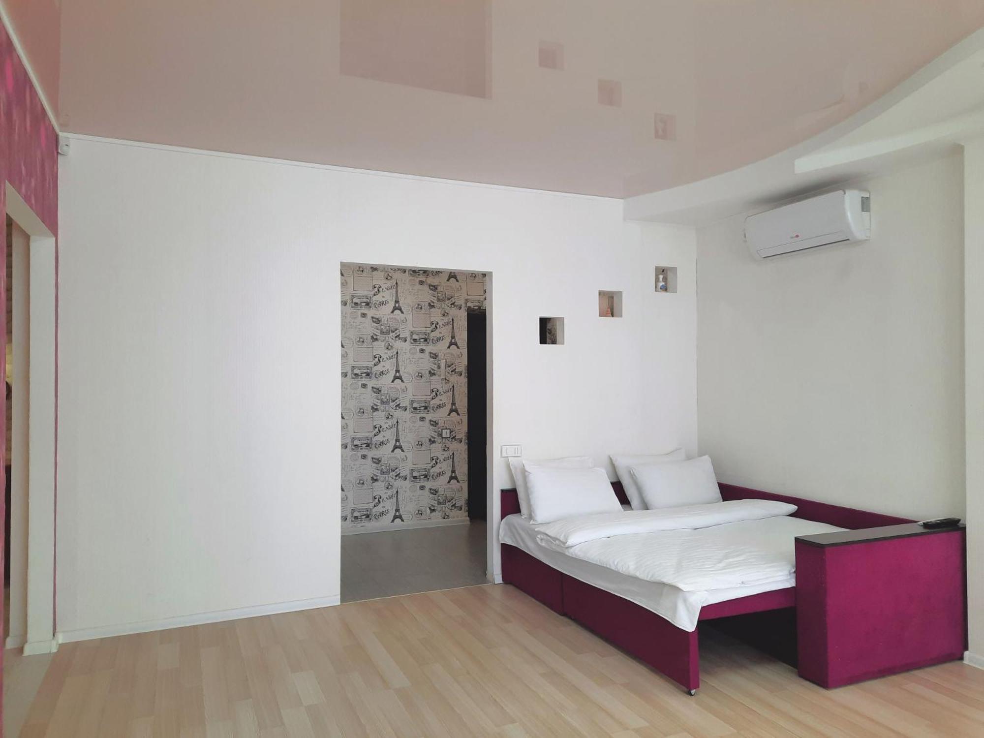 Alex Apartment Сеть апартаментов Бесконтактное заселение 24-7 Полтава Экстерьер фото