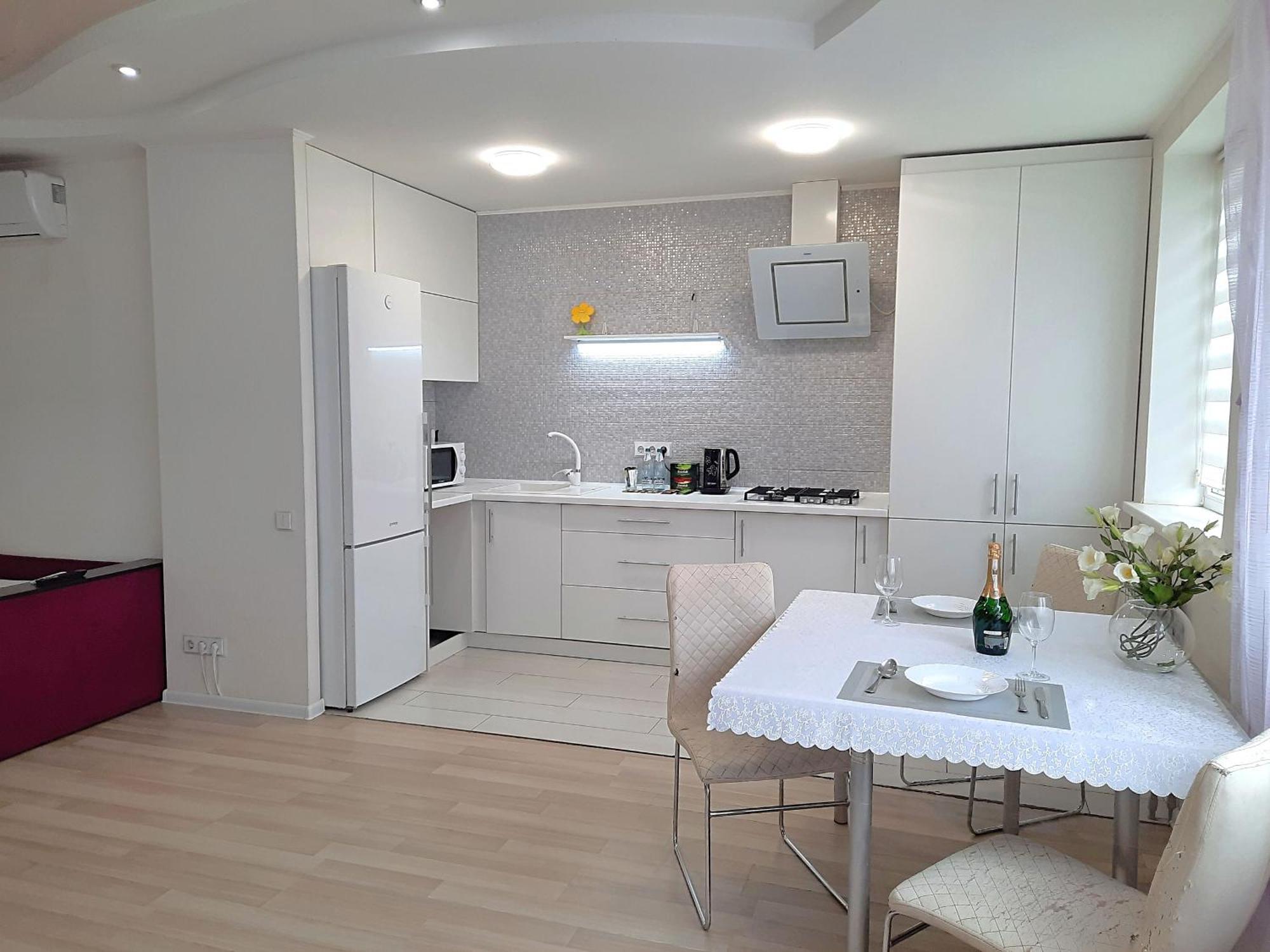 Alex Apartment Сеть апартаментов Бесконтактное заселение 24-7 Полтава Экстерьер фото