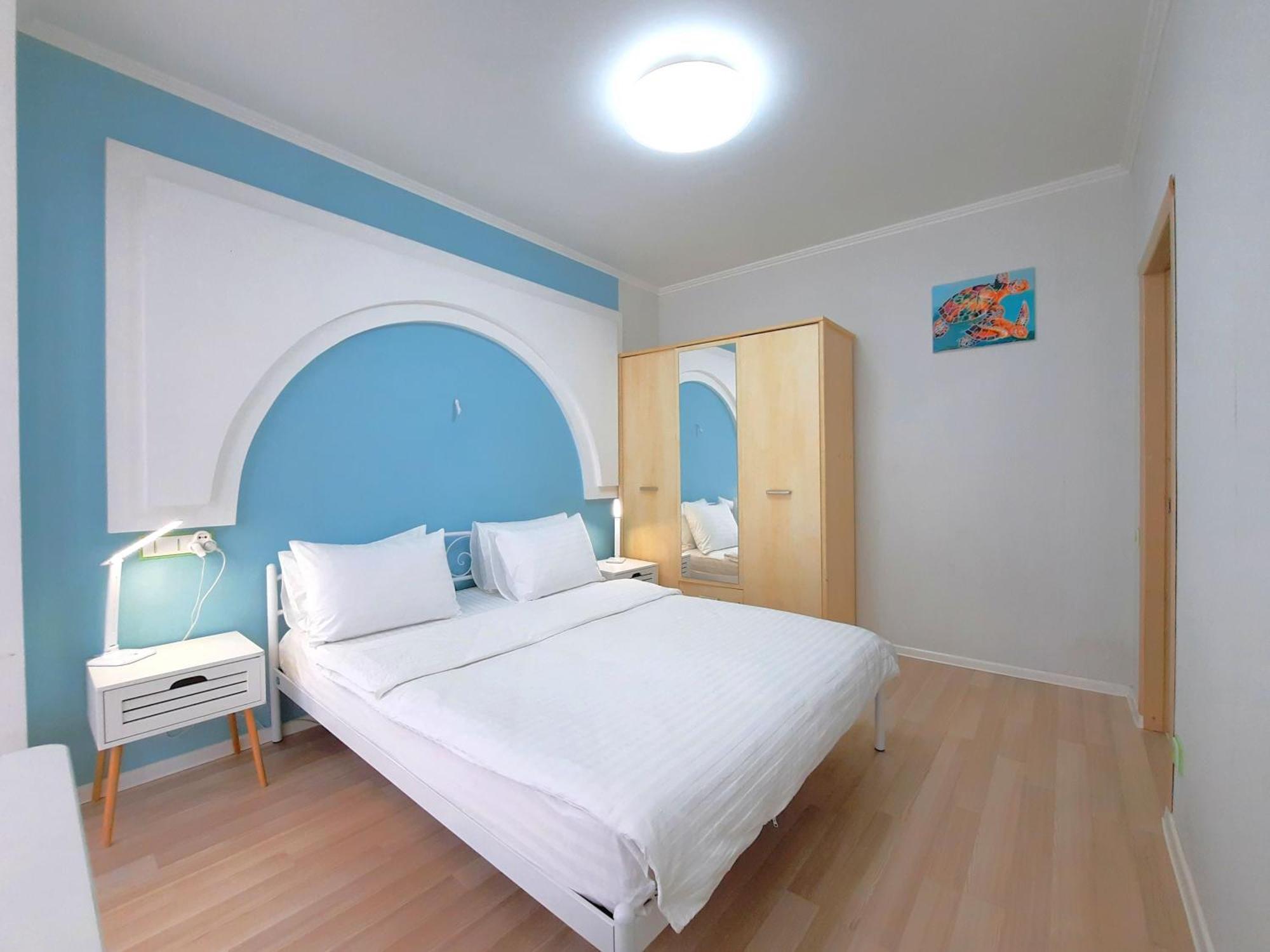 Alex Apartment Сеть апартаментов Бесконтактное заселение 24-7 Полтава Номер фото