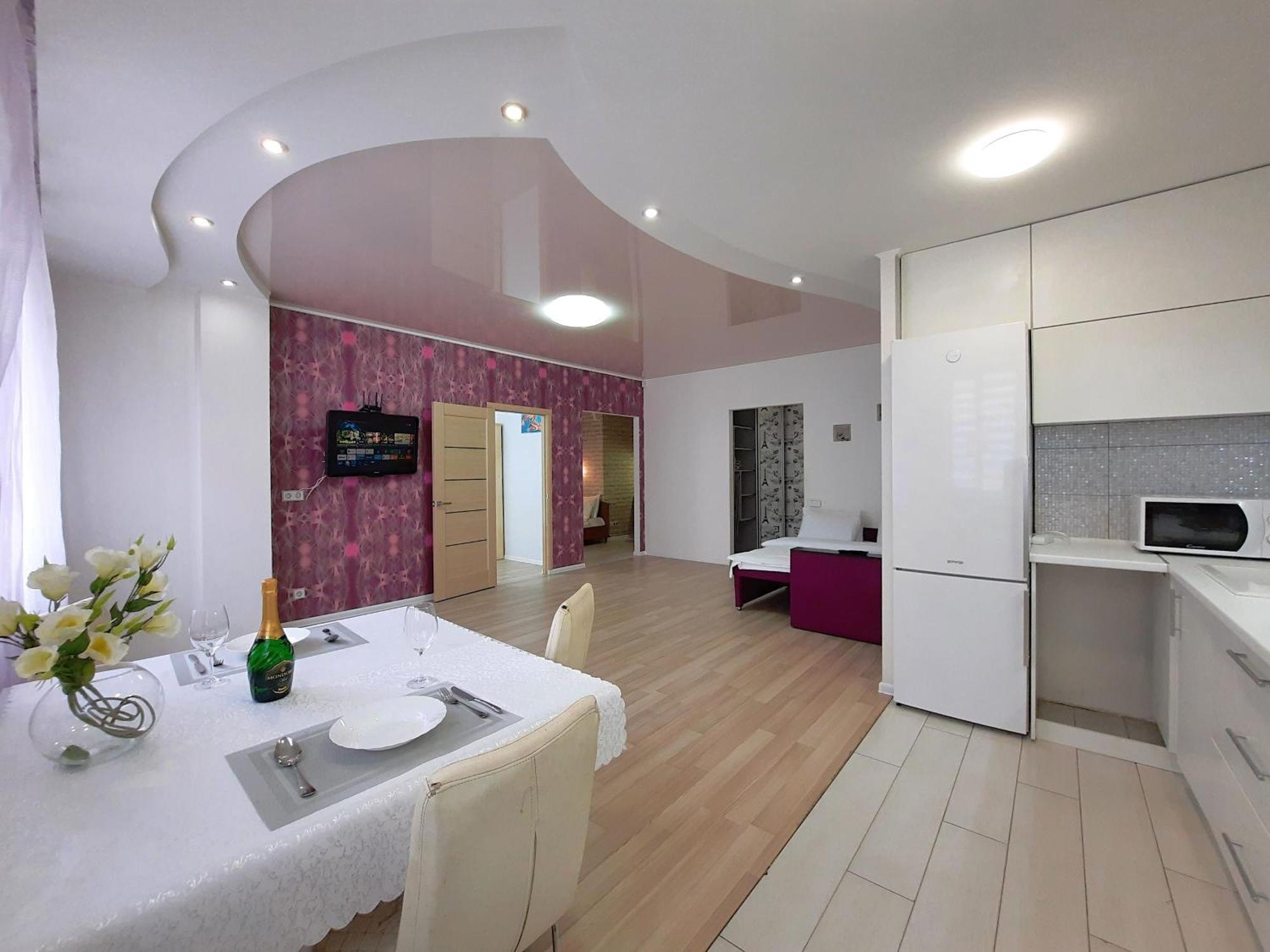 Alex Apartment Сеть апартаментов Бесконтактное заселение 24-7 Полтава Номер фото